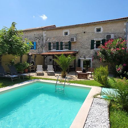Casa Stifanici Villa Baderna Buitenkant foto
