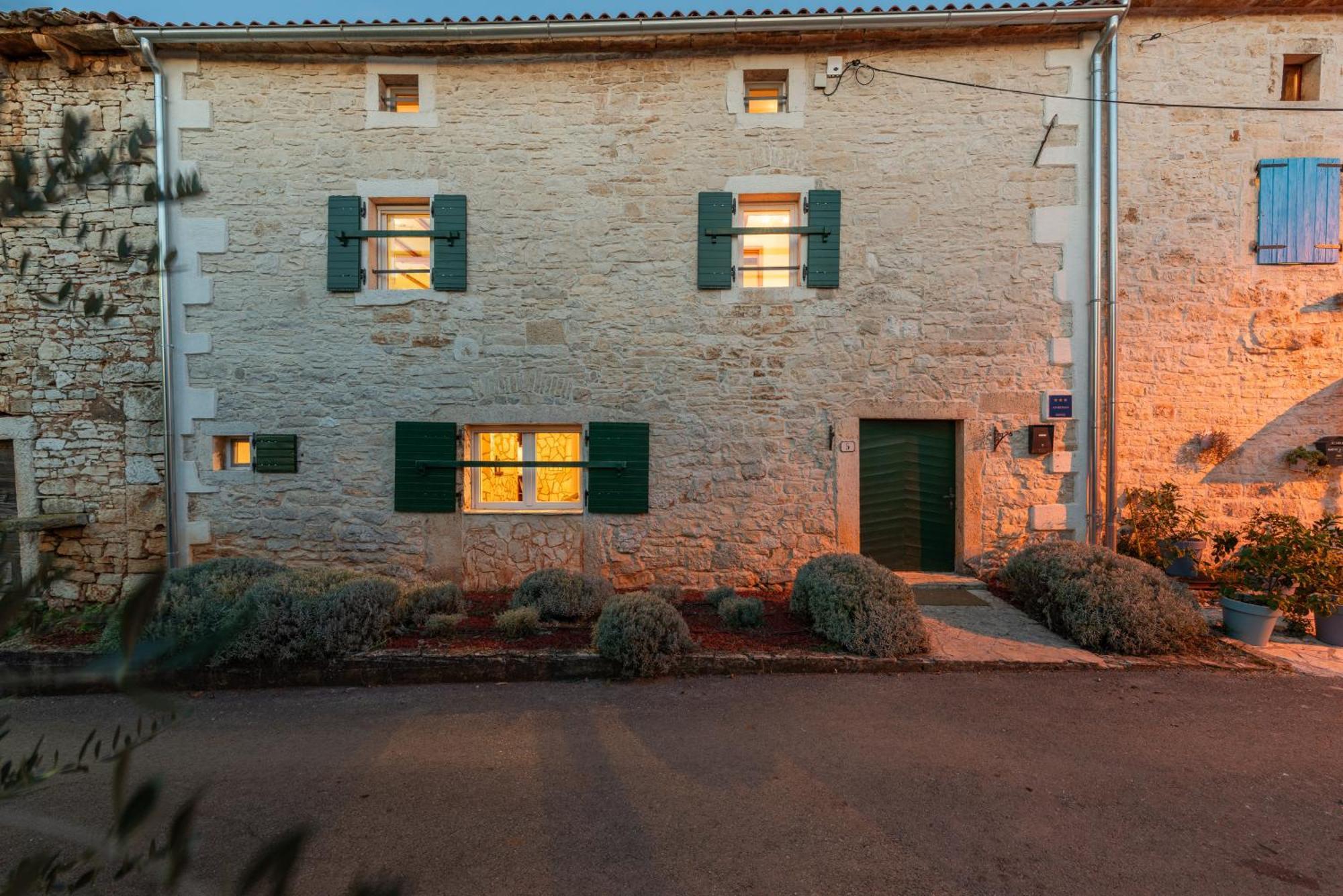 Casa Stifanici Villa Baderna Buitenkant foto